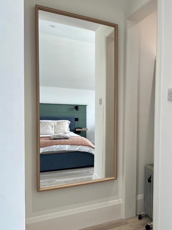 The Loft Studio Apartment - Above Detached New Build Garage Llanymynech Zewnętrze zdjęcie